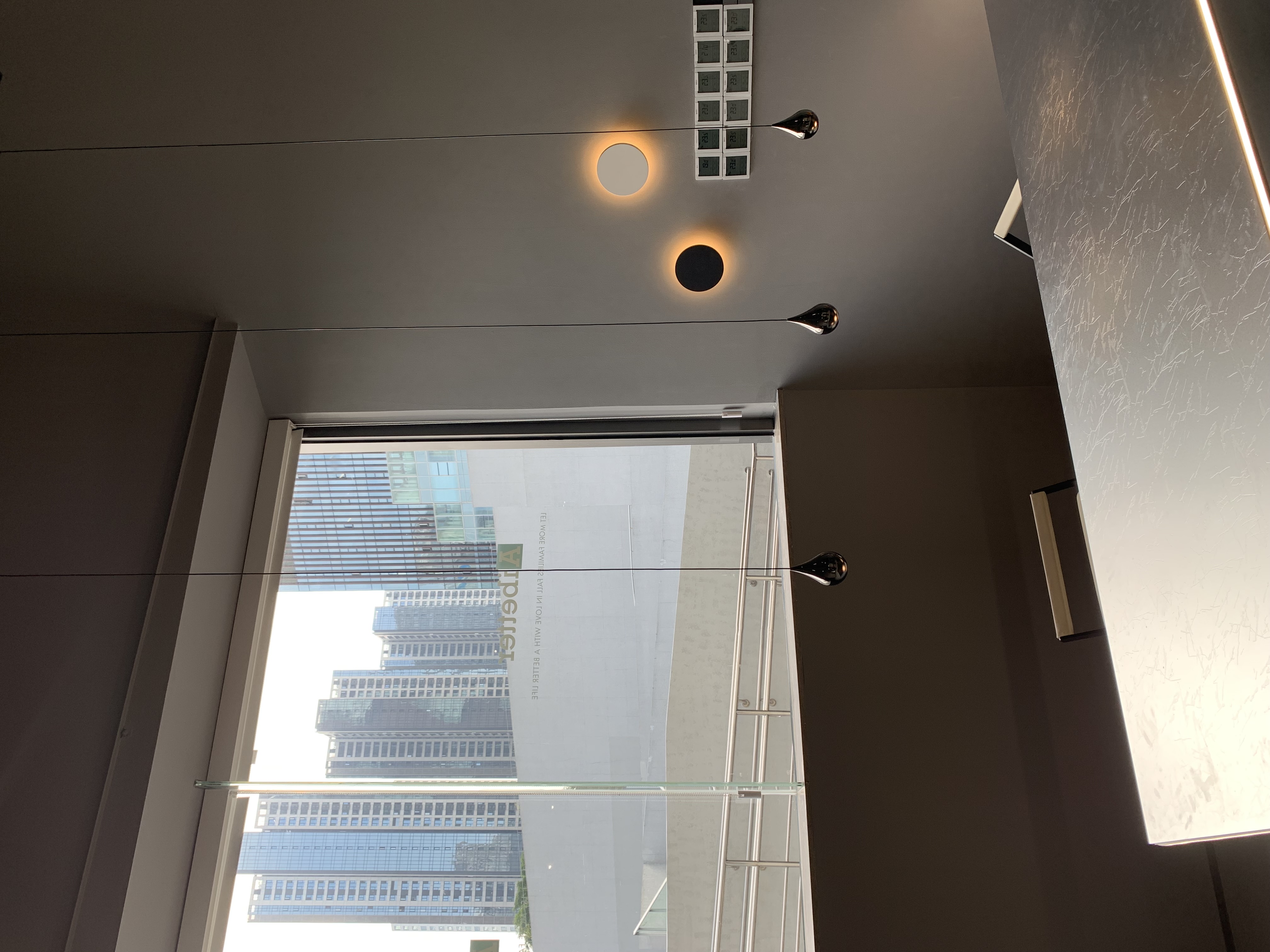 Restaurant lighting